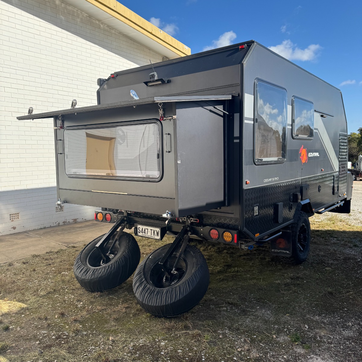 caravan camper image