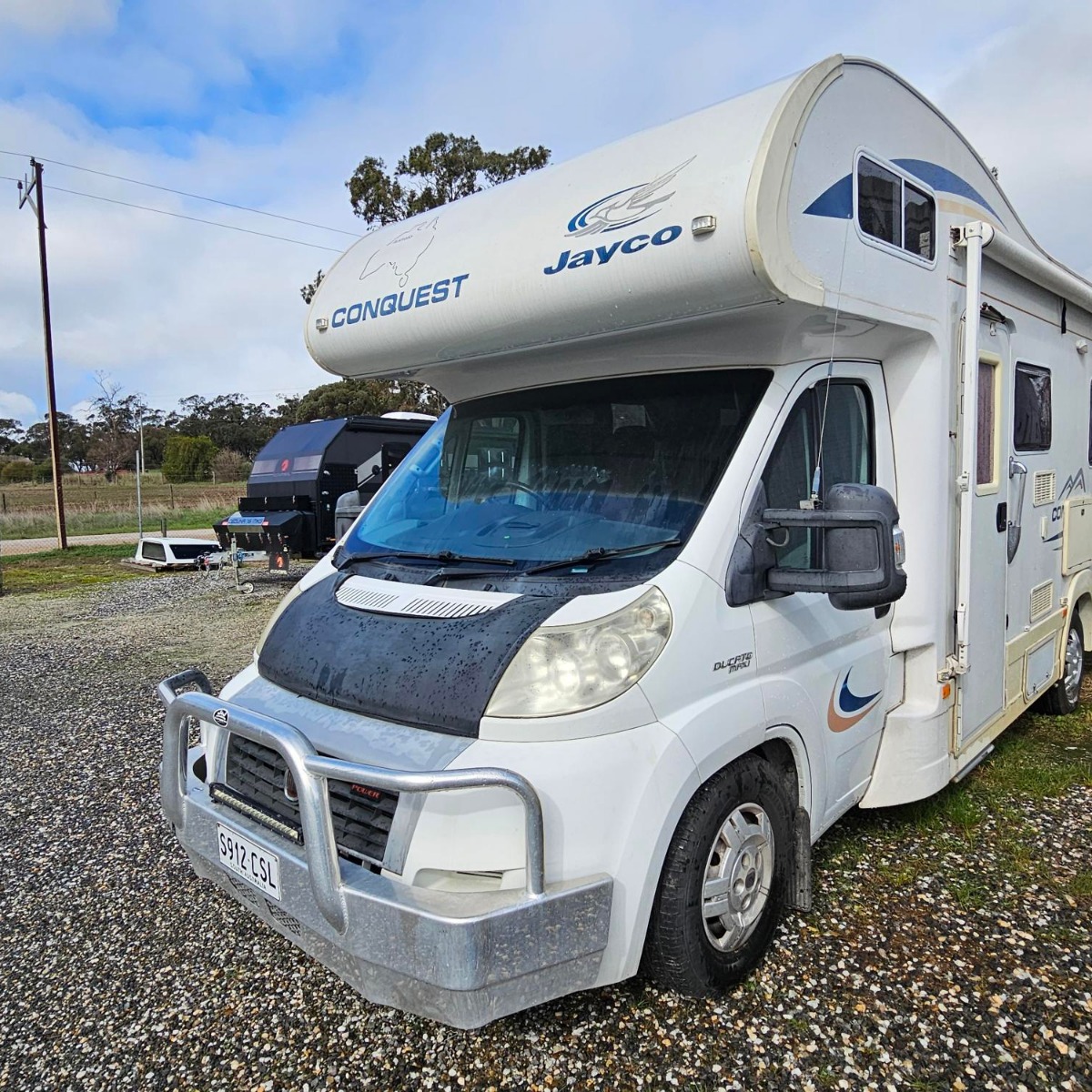 caravan camper image